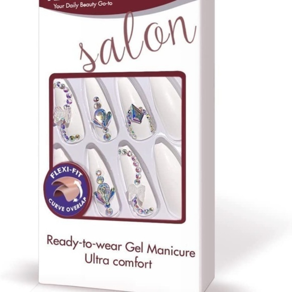 5/$30 🎈 Glossy white press on‎ coffin style nails
